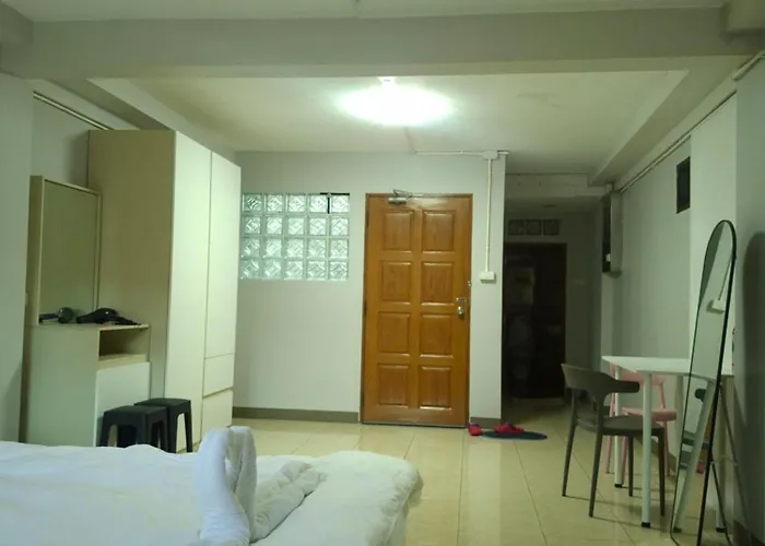 Appart hôtel Chao Phaya House Near Asiatique 3*